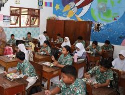 Respon Siswa Jateng untuk Program MBG: Terima Kasih Prabowo & Request Ayam Geprek