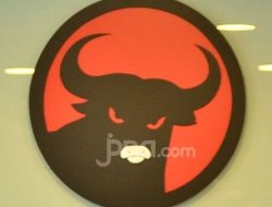 Adian Napitupulu & Rocky Gerung Bicara di Puncak Peringatan Sumpah Pemuda PDIP di Yogyakarta