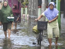 Warga Tambakrejo Semarang Bertahan 10 Hari Hadapi Banjir dan Kelangkaan Gas
