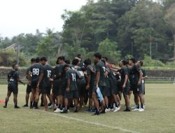 PSS Sleman Vs Persipura: Prediksi, Strategi, dan Klasemen Championship 2025/2026