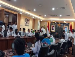 Kesejahteraan Guru Madrasah Swasta: Prabowo Berkomitmen Penuhi 4 Tuntutan