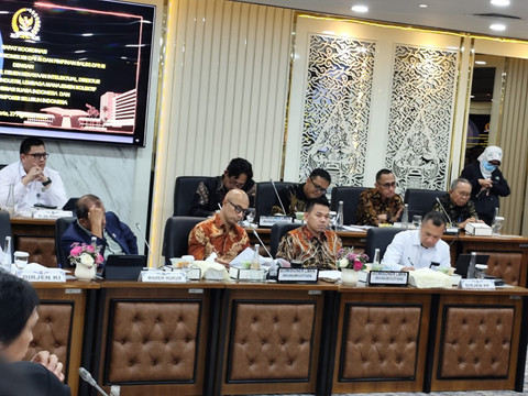 Solusi Polemik Royalti Musik: Menteri Hukum Minta LMKN Unggah Laporan Keuangan Bulanan