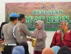 Polres Rohul Gelar Jumat Curhat & Bagi Bansos, Langsung Tangani Keluhan Warga