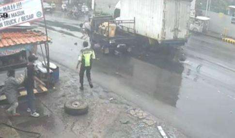 Kecelakaan Beruntun 4 Mobil di Pantura Cirebon: Kronologi, Penyebab, dan Korban