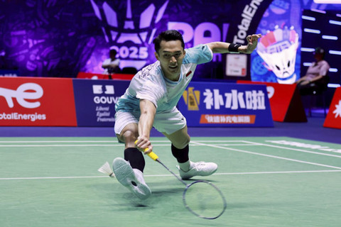 Jonatan Christie Hancurkan George Kiran di Perempat Final Hylo Open 2025, Lolos ke Semifinal