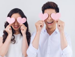 6 Shio Ini Bakal Dapat Kejutan Cinta Hari Ini, 19 Oktober 2025!
