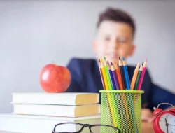 Tebak Jawabanmu! Kunci Bahasa Inggris Kelas 8 Halaman 161 Section 7 (Enrichment)