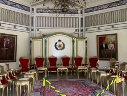 Wisata Pura Mangkunegaran Solo: Tiket, Spot Foto & Sejarah Arsitektur