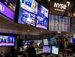 Wall Street Cetak Rekor Kenaikan Bulanan Terpanjang, S&P & Nasdaq Terus Melonjak