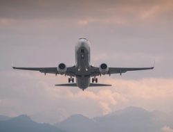 Kekurangan Petugas ATC di 50% Bandara Tersibuk AS Sebabkan Penundaan Penerbangan