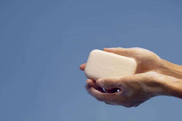 3 Rekomendasi Saham Sabun Mandi di BEI 2025: UNVR, TSPC, TBLA