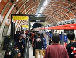 Cara Naik LRT Jabodebek Pakai Access by KAI & QRIS Tap 2025