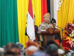 Kapolda Riau Hadiri Pengukuhan 444 Hulubalang LAMR Pelalawan, Jadi Penjaga Adat & Alam