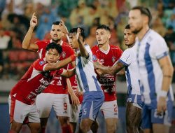 Hasil Babak Pertama Bali United vs Persib Bandung 2025: Skor 0-0, Persib Dominan!