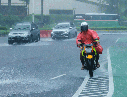 Puncak Musim Hujan 2025-2026: BMKG Prediksi November hingga Februari, Ini Daftar Wilayah Terdampak