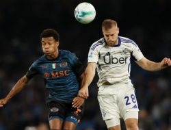 Hasil Napoli vs Como 0-0: The Blues Kokoh di Puncak Klasemen