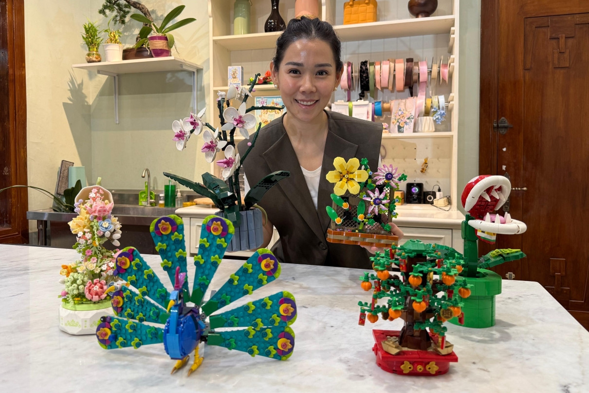 Bunga Lego Surabaya: Hadiah Unik & Abadi Mulai Rp 75 Ribu