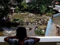 Tanggul Jebol di Jakarta Selatan: Lokasi, Penyebab, dan Rencana Perbaikan Permanen