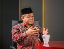 Interactive Flat Panel (IFP) Resmi Diluncurkan, 50.000 Unit Didistribusikan ke Sekolah