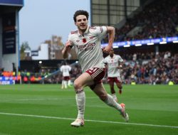 Burnley vs Arsenal 0-2: The Gunners Puncaki Klasemen, Situasi Burnley Makin Pelik