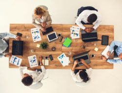 Gig Economy di Indonesia: Peluang Penghasilan & Risiko Kerentanan Pekerja