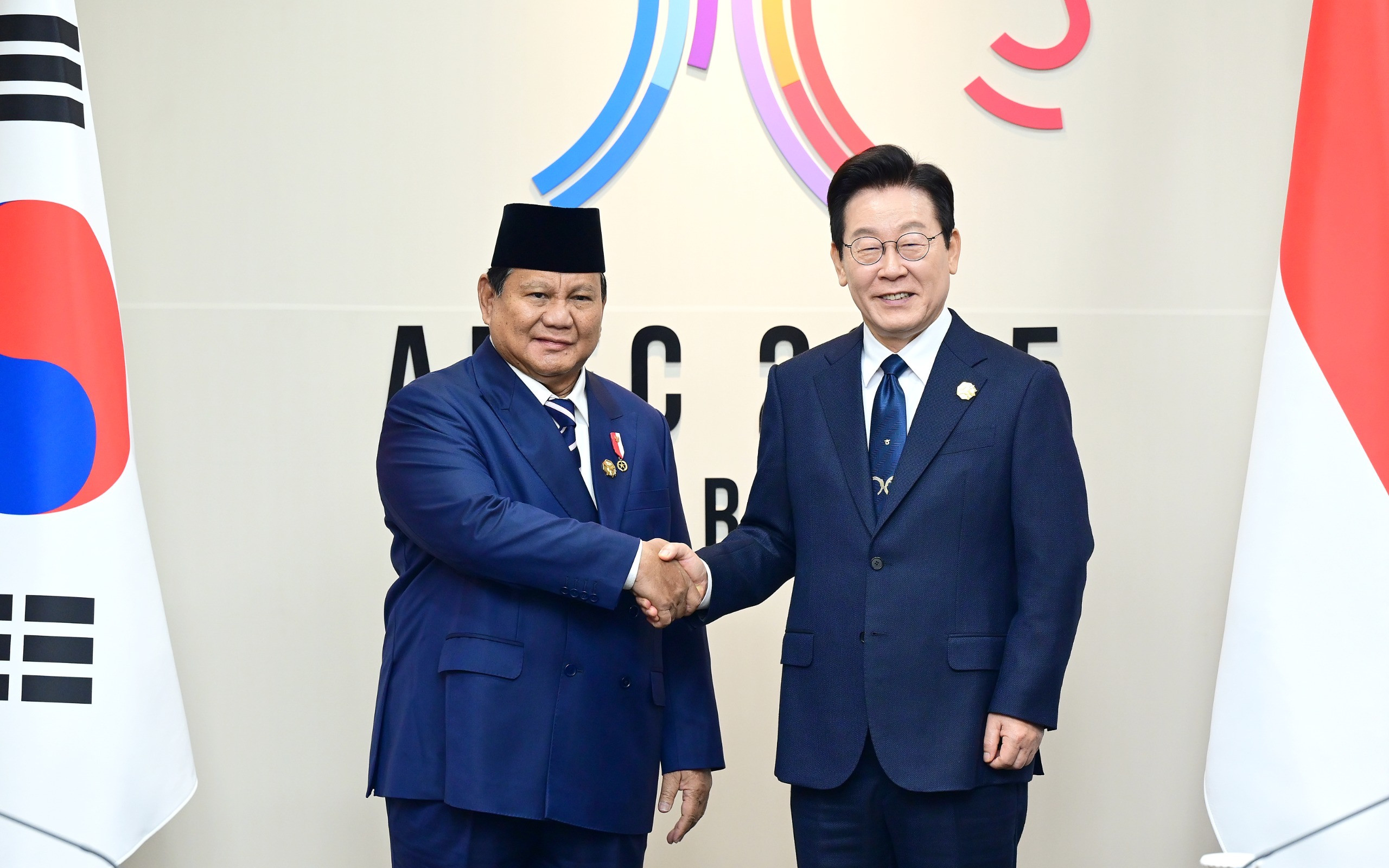 Prabowo Subianto Puji Kekuatan K-Pop & Kerja Sama Indonesia-Korsel di KTT APEC 2025