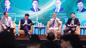 Strategi Prabowo Percepat Transisi Energi Terbarukan: Target 53 GW & Investasi Hijau