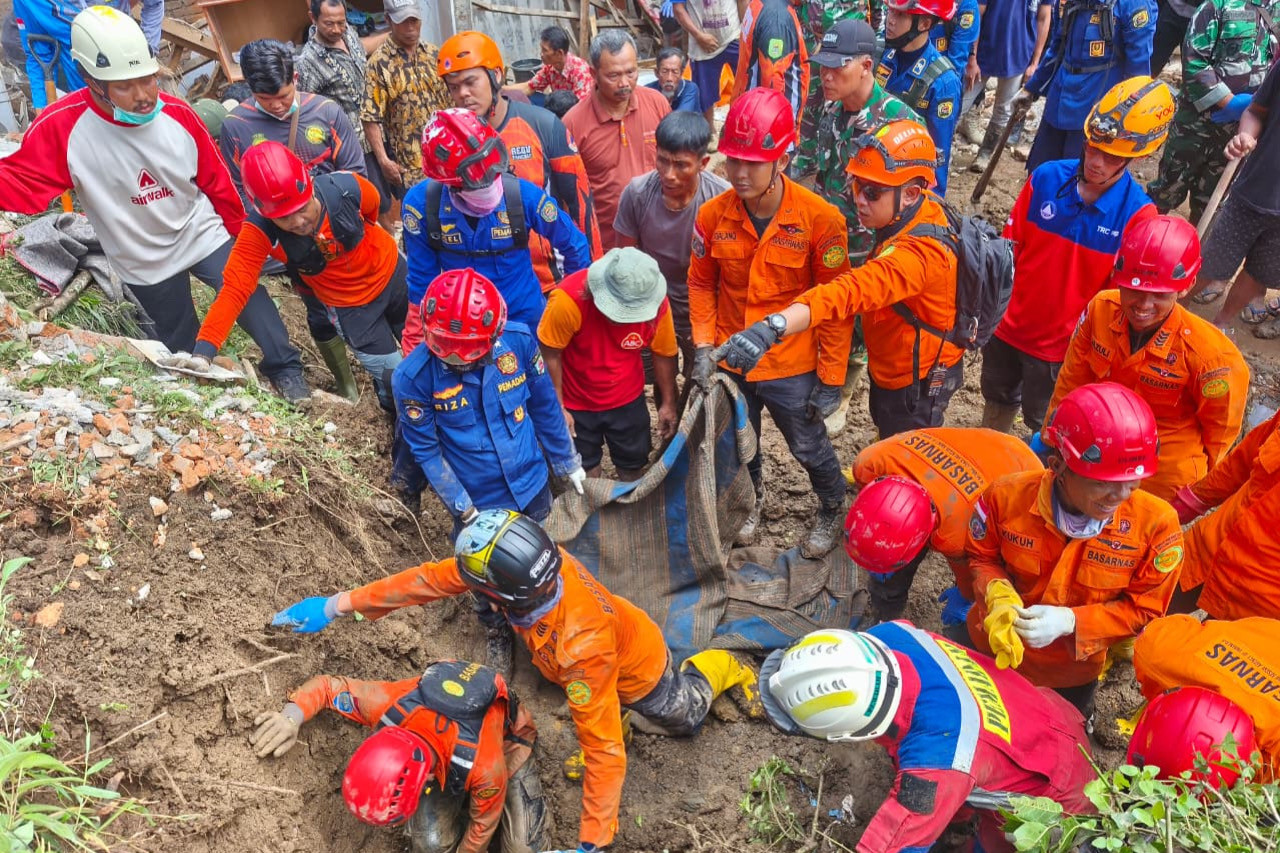 Korban Tanah Longsor Trenggalek Ditemukan Tewas, Total 4 Meninggal dan 1 Luka Berat