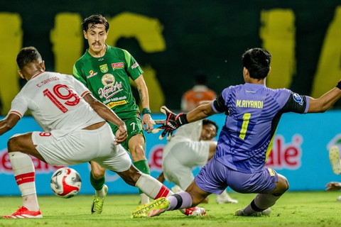 Hasil Persebaya vs Persis Solo 2-1: Perovic dan Rivera Balikkan Keadaan