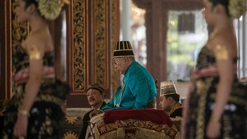 Sri Susuhunan Pakubuwono XIII Wafat: Penyebab, Kondisi Kesehatan, dan Prosesi Pemakaman