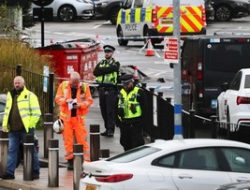 Penusukan Massal di Kereta Inggris Doncaster-London: 10 Orang Terluka, Kronologi Mencekam