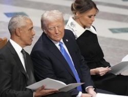 Kritik Pedas Obama ke Trump: Amerika dalam Masa Gelap dan Kebijakan Kacau