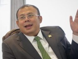 Menggali Potensi Ekonomi Pesantren: Pilar Penggerak Ekonomi Nasional yang Terlupakan