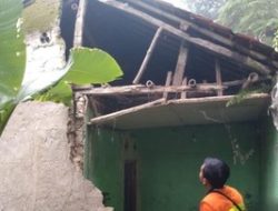 Dinding Rumah Jebol Diterjang Angin Kencang di Leuwisadeng Bogor, Ini Kronologinya