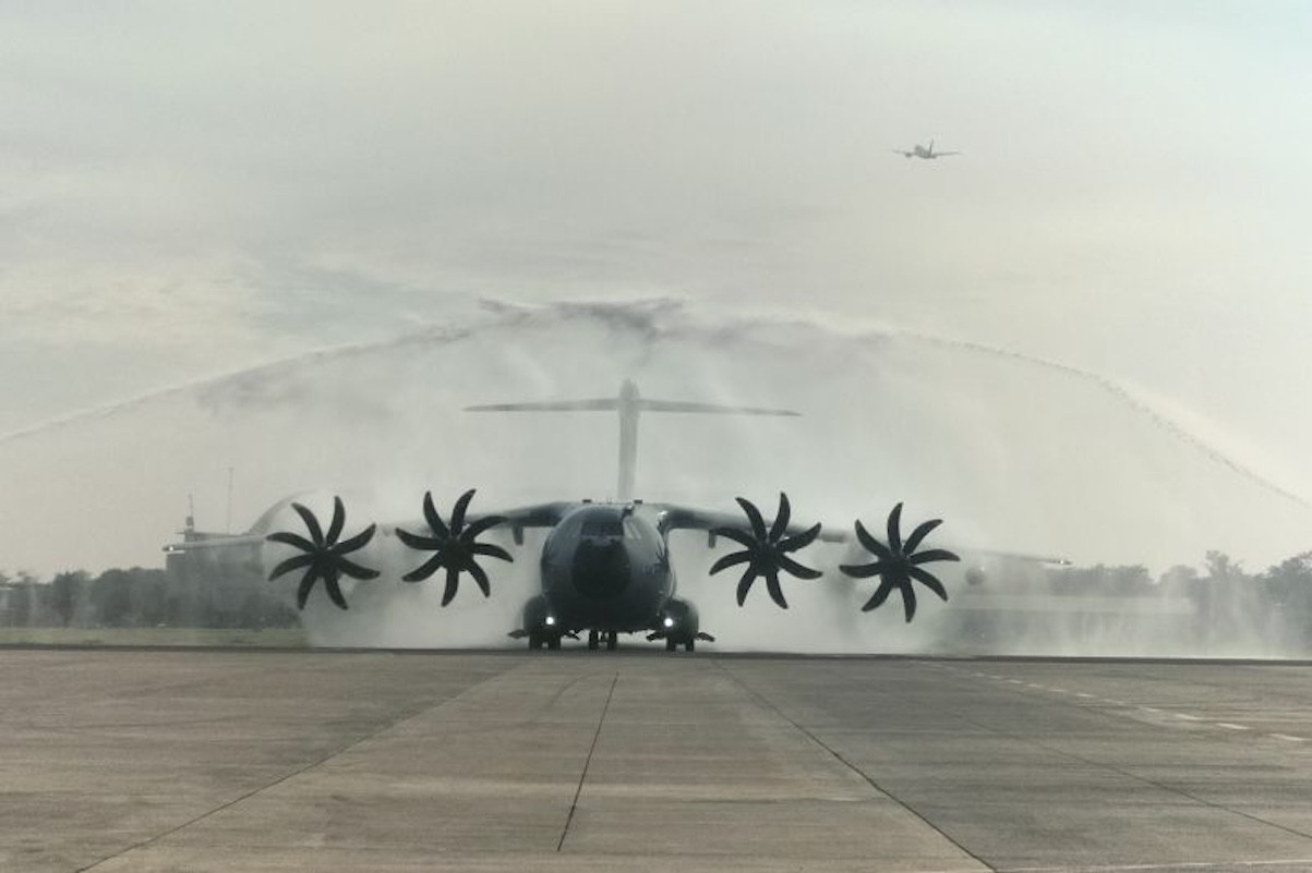 Airbus A400M Tiba di Indonesia: Spesifikasi & Kemampuan Pesawat Angkut Terbesar TNI AU