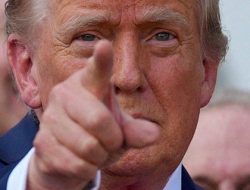 Trump Ancam Serang Nigeria, Murka Soal Pembantaian Umat Kristen