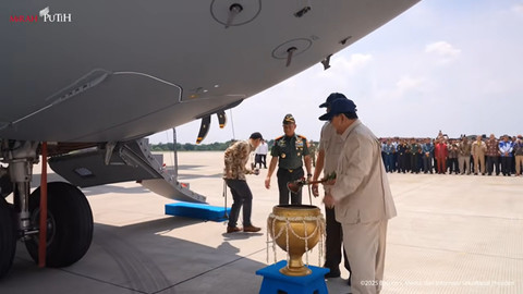 Prabowo Perintahkan Pembelian Modul Ambulans Udara untuk Pesawat A400M TNI