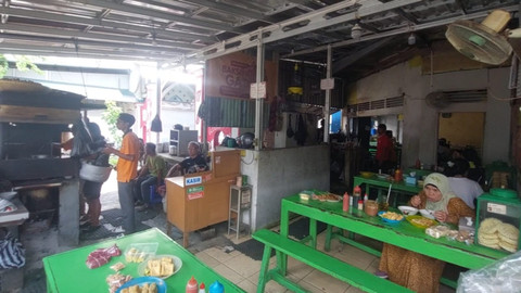 Warung Bakso Solo Ditutup Sementara Diduga Non-Halal, Ini Penjelasan Pemilik dan Satpol PP