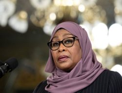 Samia Suluhu Hassan Dilantik Kembali: Kontroversi, Penolakan Oposisi, dan Dampaknya