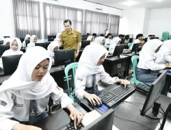 Irjen Kemendikdasmen Tinjau Kelancaran TKA di Enrekang, Antusiasme Siswa Capai 99%