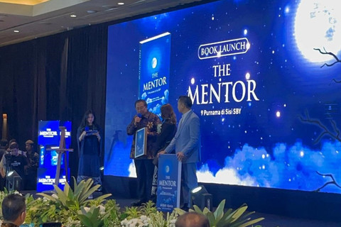 Filosofi SBY: Makna Matahari & Bulan dalam Lukisan untuk Kekuasaan dan Kedamaian