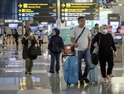 Diskon Nataru 2025: Tiket Pesawat, Kereta, & Pelni Dapat Potongan Harga