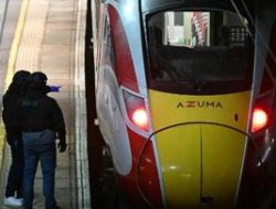 Kereta Api Avanti West Coast Tergelincir di Cumbria Akibat Tanah Longsor, 4 Luka-luka