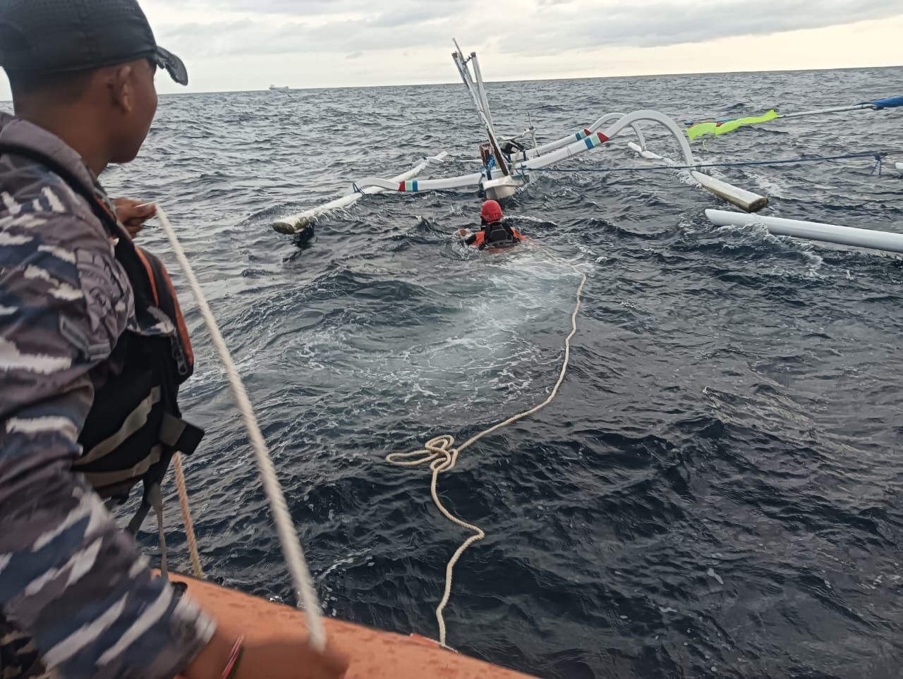Nelayan Nusa Penida Hilang di Perairan Batu Abah, Berhasil Diselamatkan Tim SAR