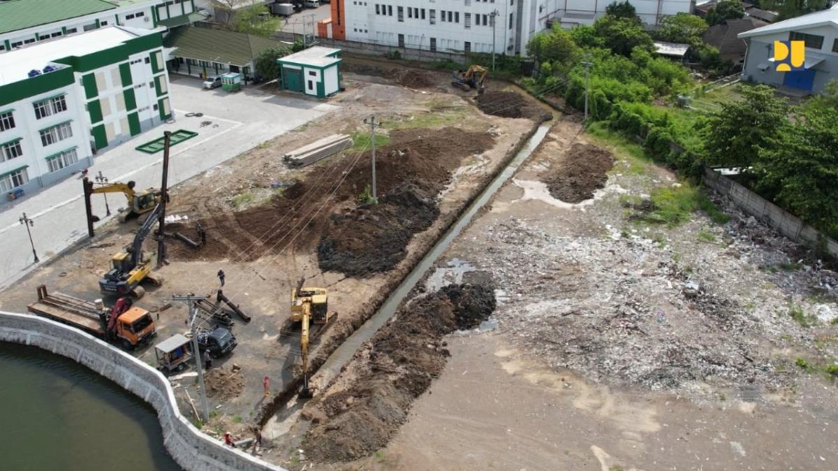 Sodetan Darurat 227 Meter PU Atasi Banjir Kaligawe Semarang, Lalu Lintas Kembali Normal