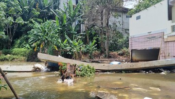 Tanggul Baswedan Jebol, Jaksel Bangun Turap Permanen 3,5 Meter