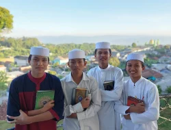 Kisah Ibu Ditalak Suami Tetap Bayar SPP Pesantren: Bukti Kekuatan Doa dan Husnudzon