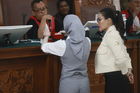 Gugatan Balik Reza Gladys: Tuntut Nikita Mirzani Kembalikan Dana Rp 4 Miliar