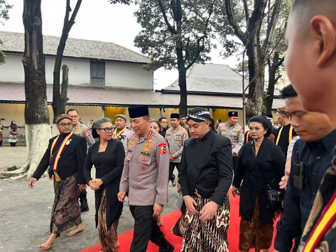 Kapolri Listyo Sigit Melayat Pakubuwono XIII, Pastikan Pengamanan Pemakaman di Imogiri