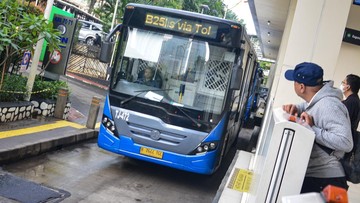 Tarif Transjakarta Naik Setelah 20 Tahun, Ini Besaran dan Alasannya